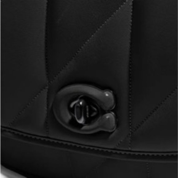 Coach: Pillow Madison Shoulder Bag with Quilting in Black - Picture 5 of 9
